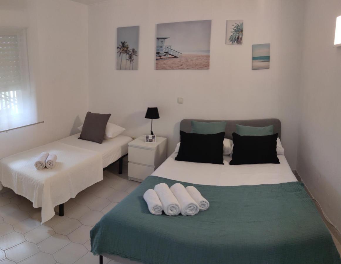Benalbeach Casa Kito Dreams 1ª Linea Playa بينالماذينا المظهر الخارجي الصورة